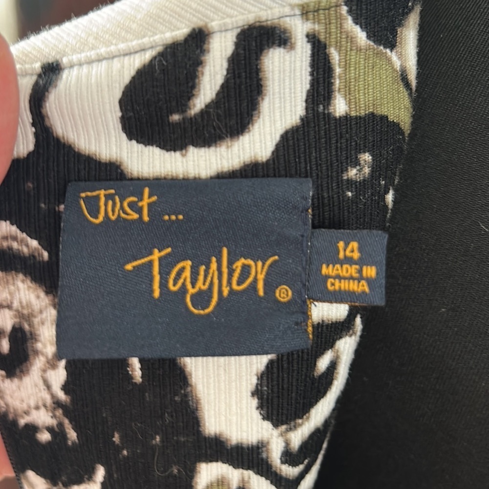 Just Taylor…. Retro sleeveless Light Corduroy Dress Size 14 - Picture 4 of 5